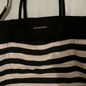 Victoria’s Secret Large hand bag with shoulder strap gently used